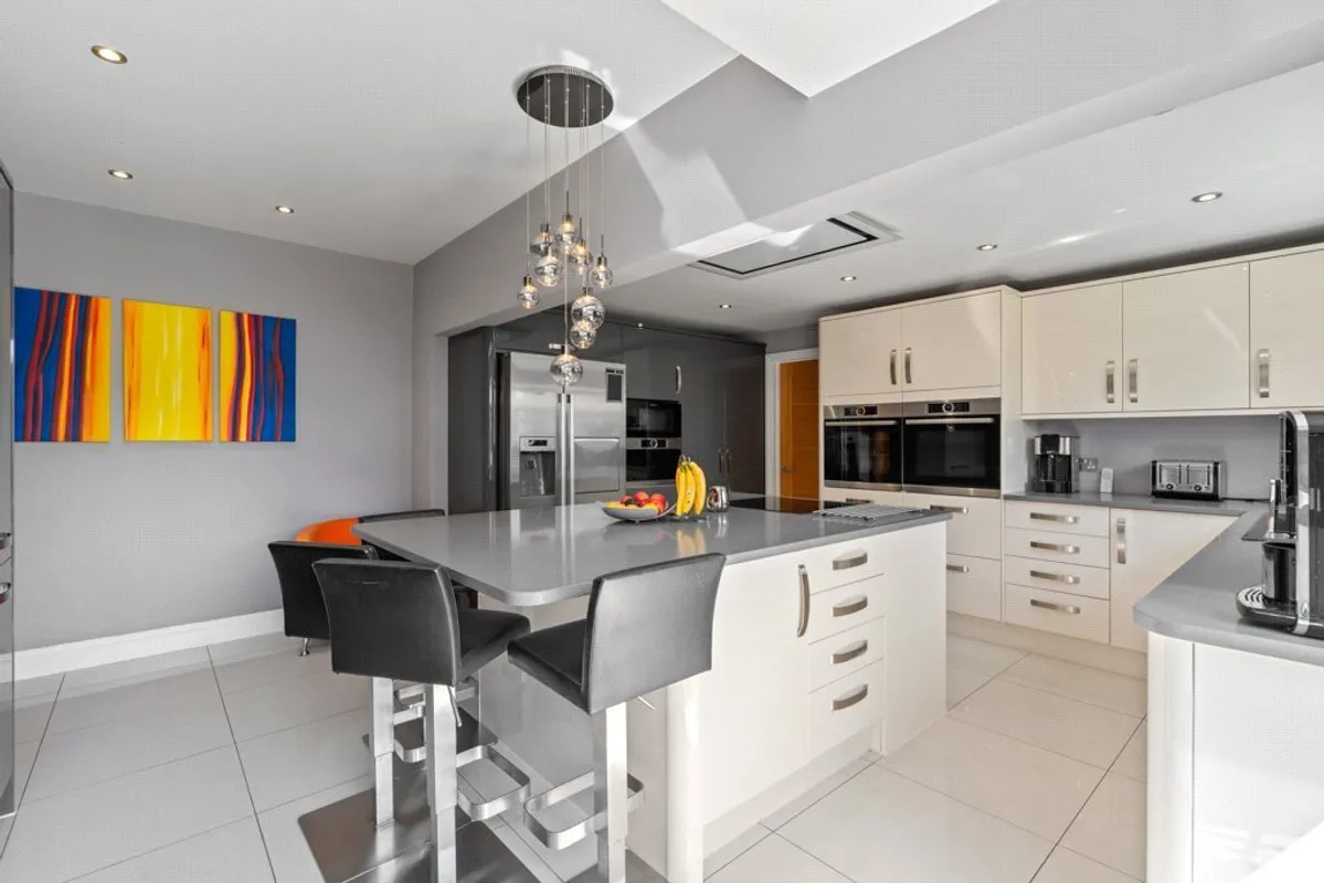 Glenwood Road, West Moors, Ferndown, Dorset, BH22