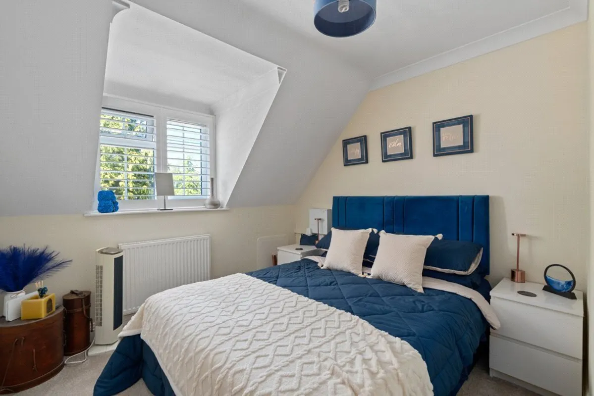 Glenwood Road, West Moors, Ferndown, Dorset, BH22