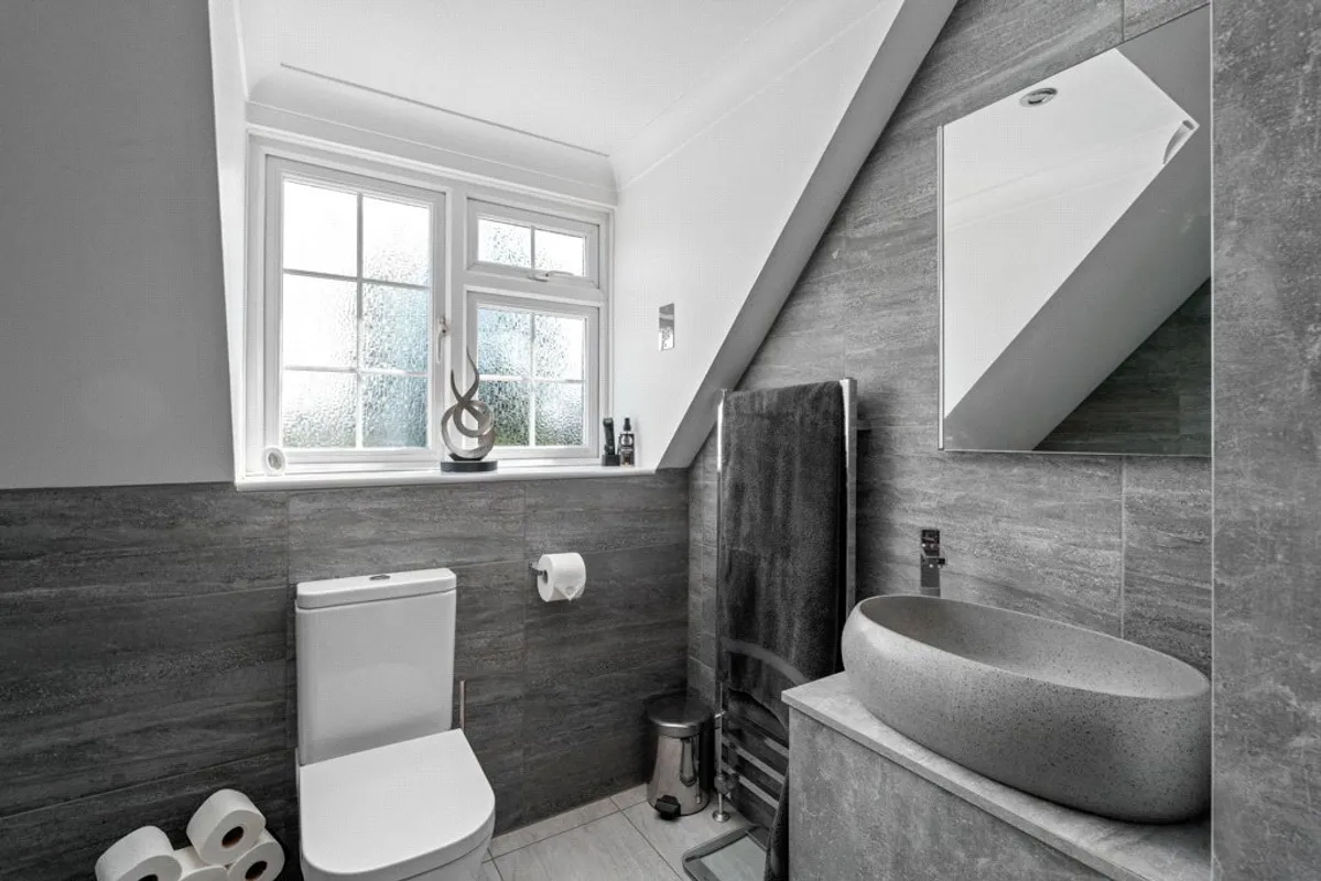 Glenwood Road, West Moors, Ferndown, Dorset, BH22
