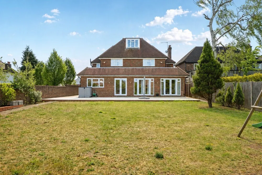 Fir Tree Road, Epsom, KT17