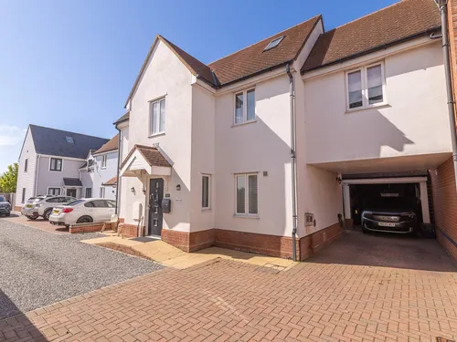 Blackwater Mews, Steeple, SOUTHMINSTERphoto