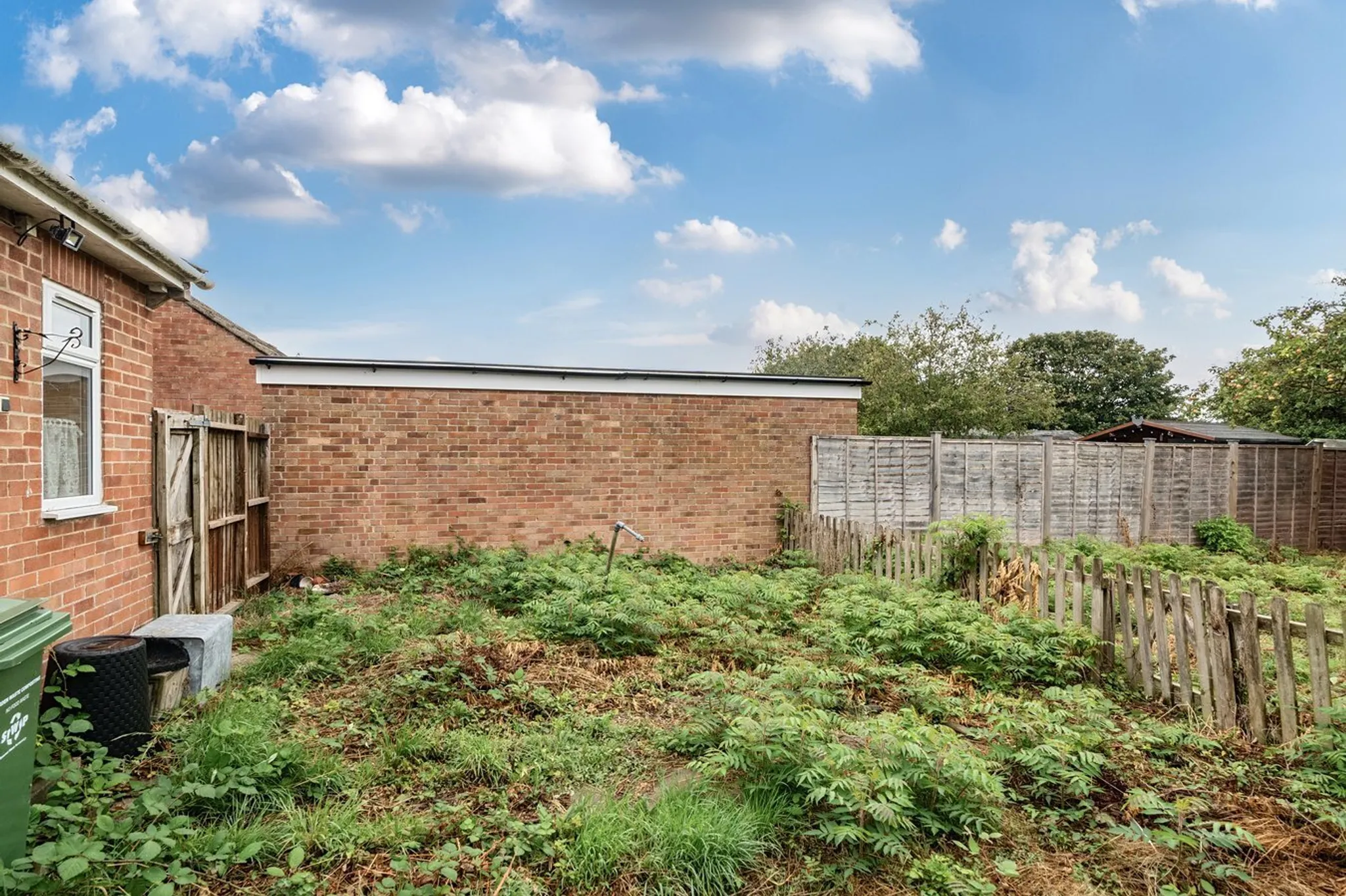 15, Quantock Rise, Pawlett, Bridgwater, TA6