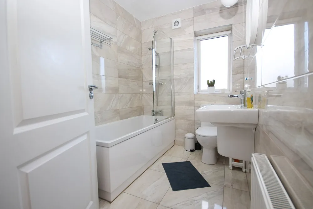 1 Dodderbrook Avenue, Ballycullen, Dublin 24, D24