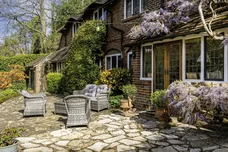 Chase Lane, Haslemere, GU27 photo 5