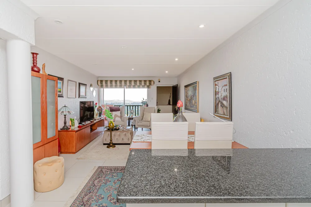South Africa, Gauteng, Northcliff, Highcliff Way, 49