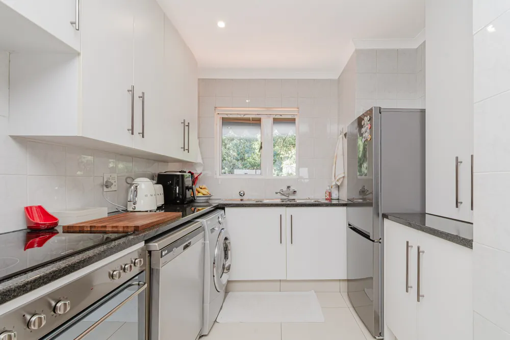 South Africa, Gauteng, Northcliff, Highcliff Way, 49