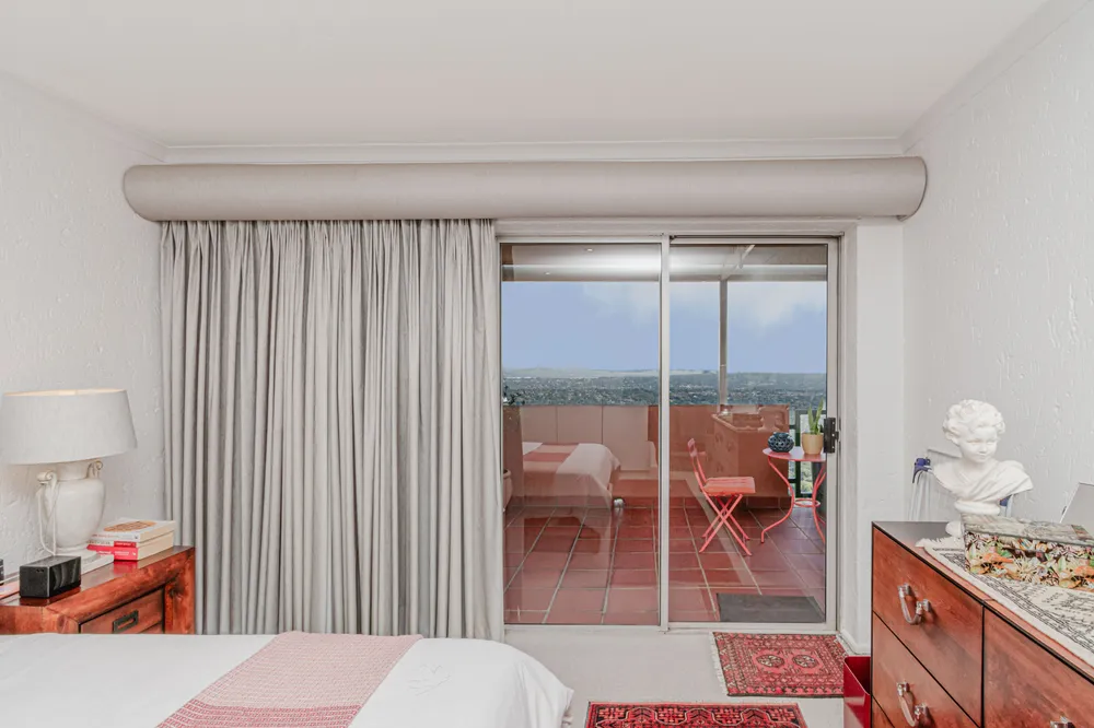 South Africa, Gauteng, Northcliff, Highcliff Way, 49