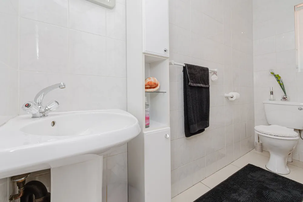 South Africa, Gauteng, Northcliff, Highcliff Way, 49