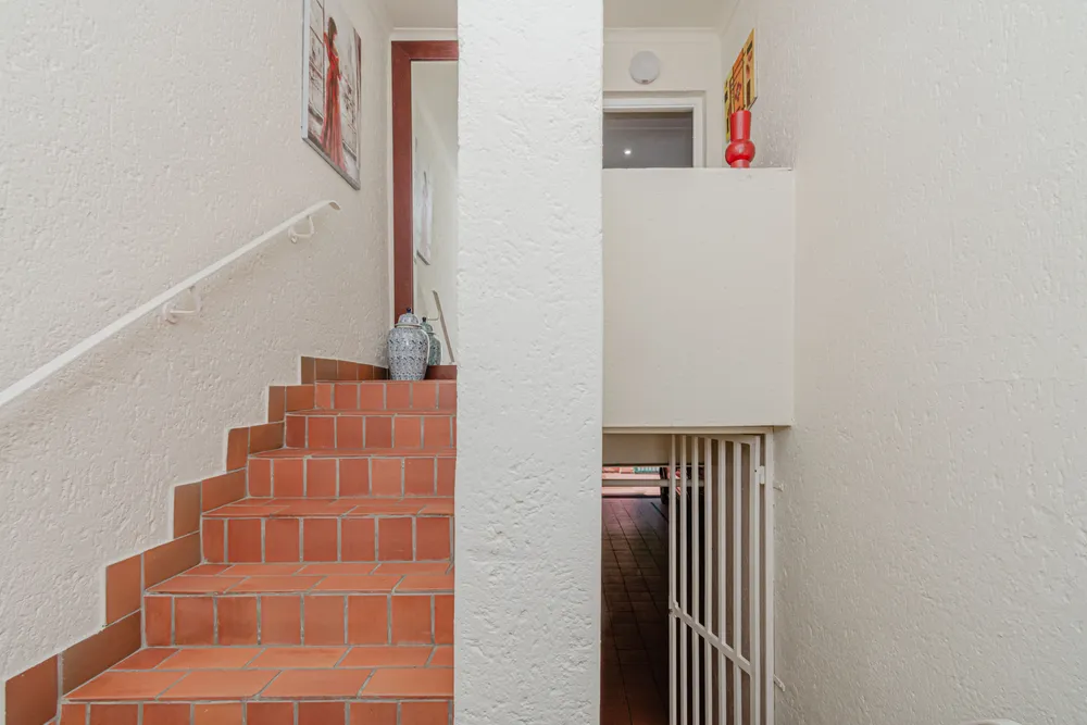 South Africa, Gauteng, Northcliff, Highcliff Way, 49