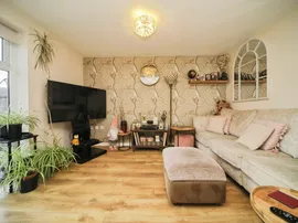 Jubilee Crescent, Needham Market, IPSWICH thumb 2