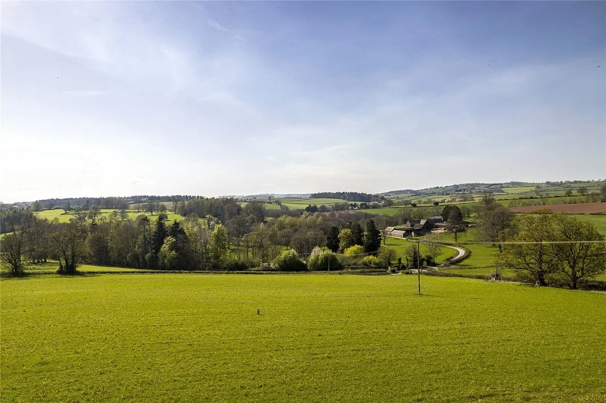 St. Weonards, Hereford, Herefordshire, HR2