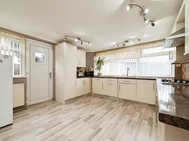 Ormerod Road, HULL thumb 3
