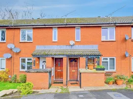 Avon Drive, Alderbury, Salisbury photo
