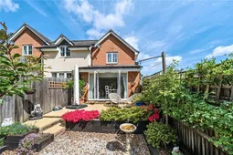 Minden Court, Deepcut, GU16