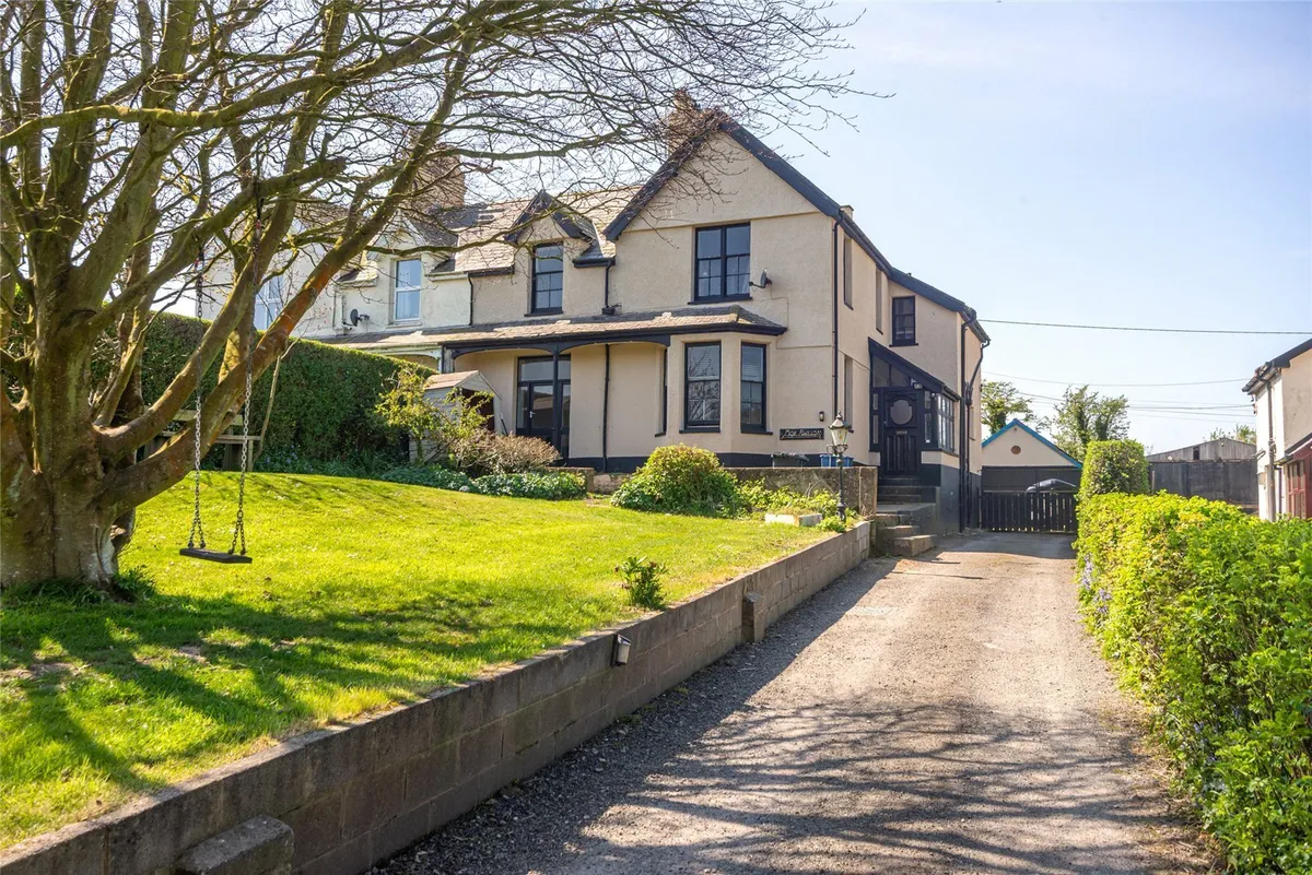 Bull Bay, Amlwch, Isle of Anglesey, LL68