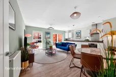 Toye Avenue, London