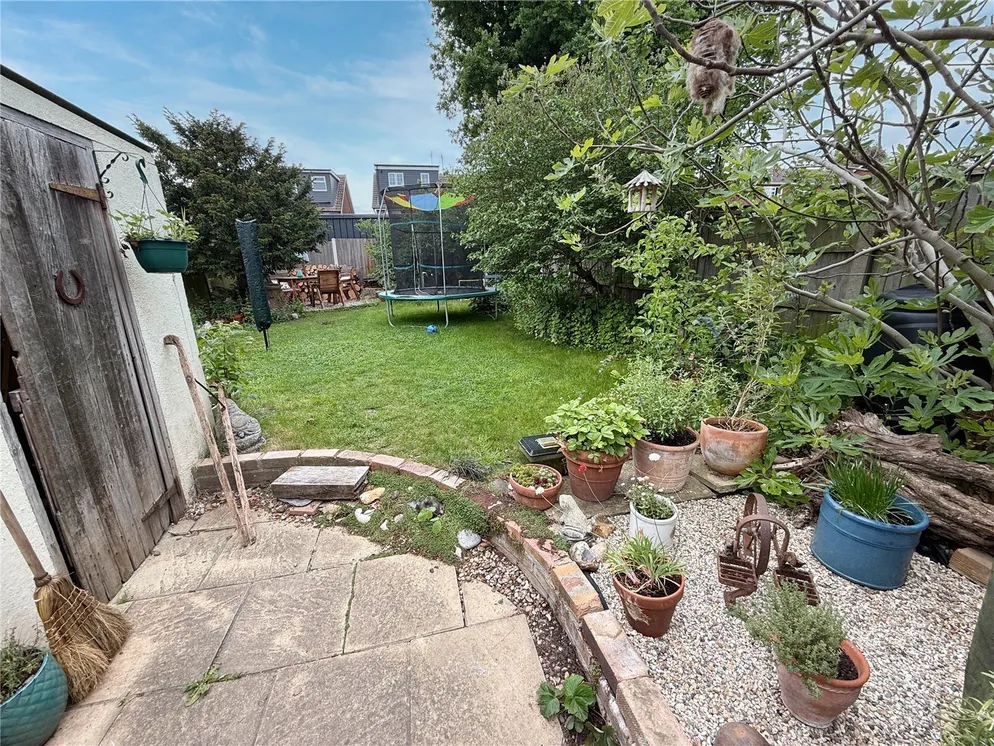Property carousel item 29