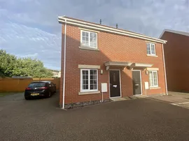 Mission Court, DISS photo