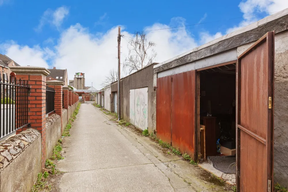 16 Shandon Park, Phibsborough, Dublin 7, D07XY33