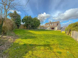 Malthouse Close, Blunsdon, Swindon photo