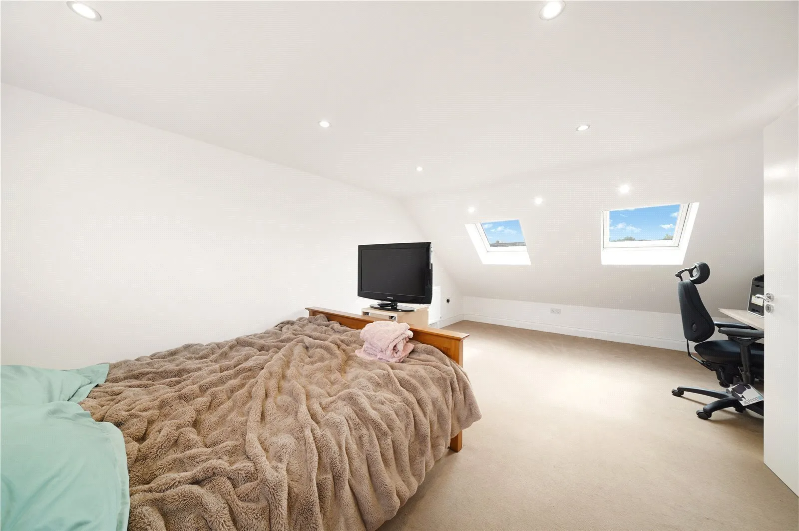 Ballards Road, Willesden Green, London, NW2