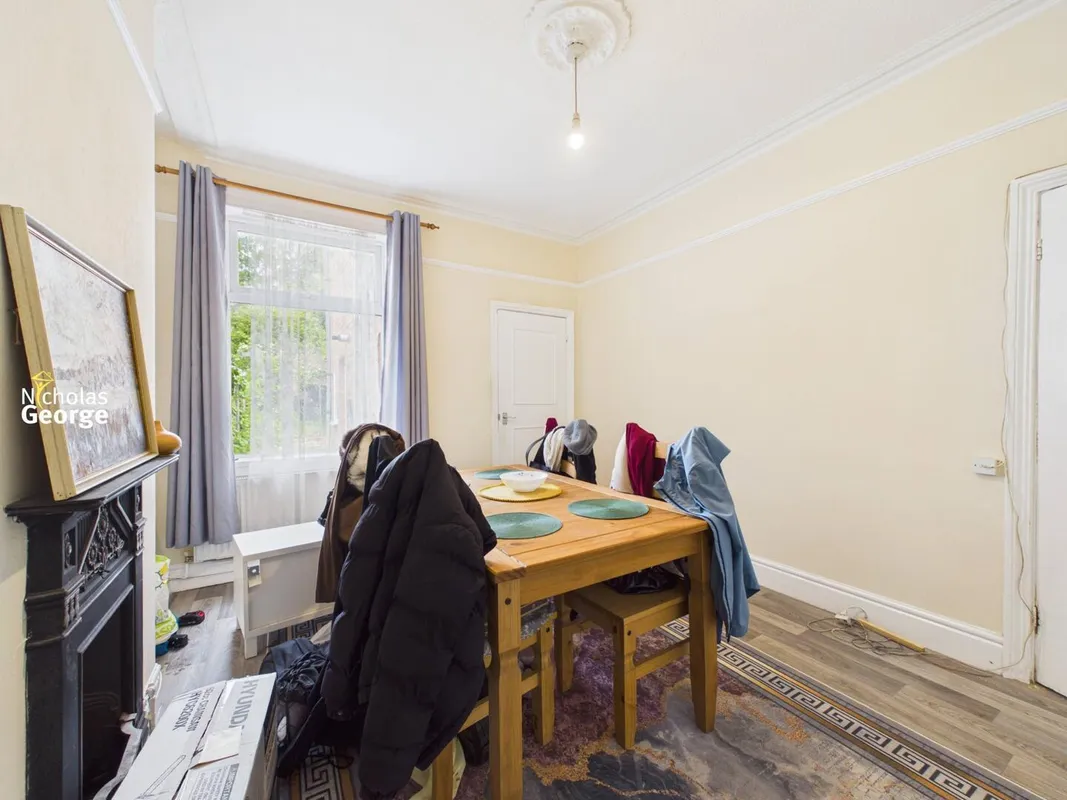Passey Road, Birmingham, B13 9NR