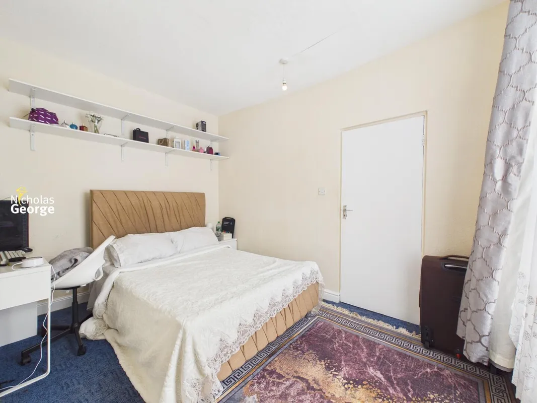 Passey Road, Birmingham, B13 9NR
