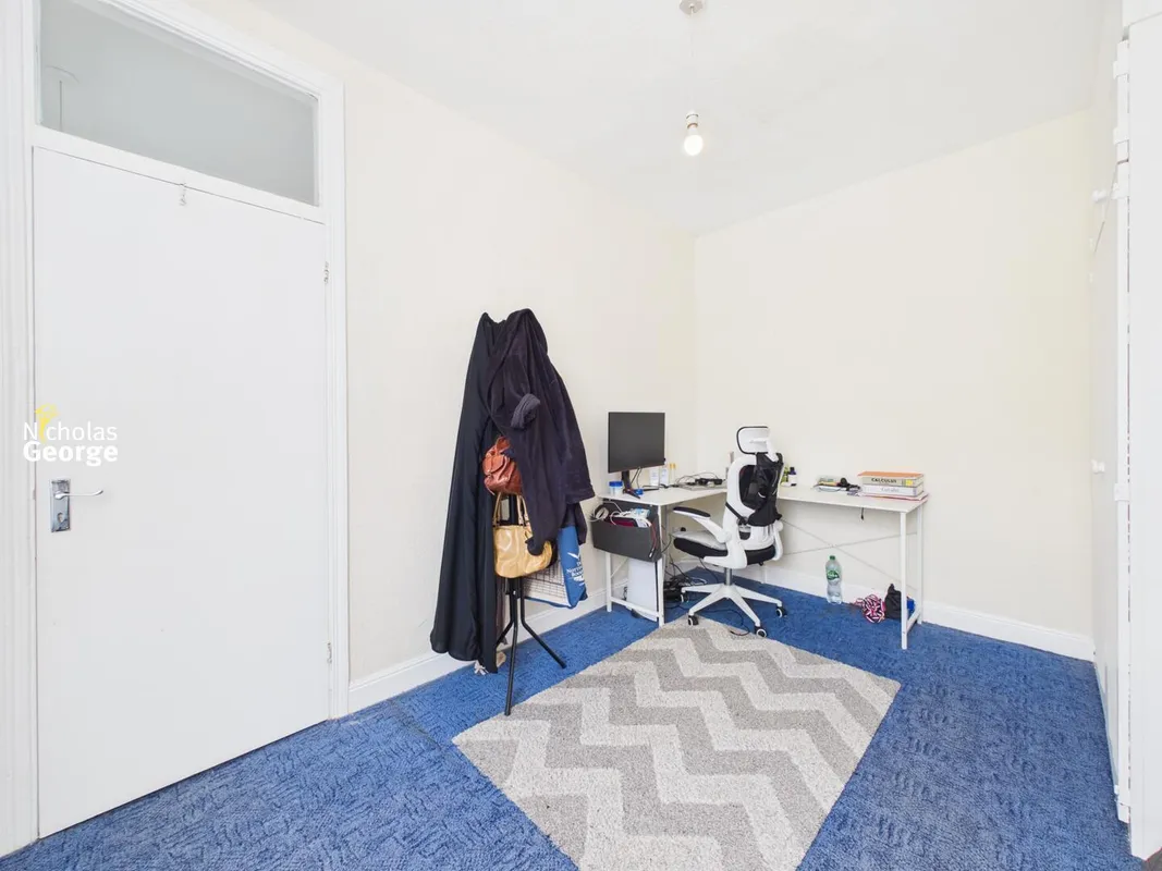 Passey Road, Birmingham, B13 9NR
