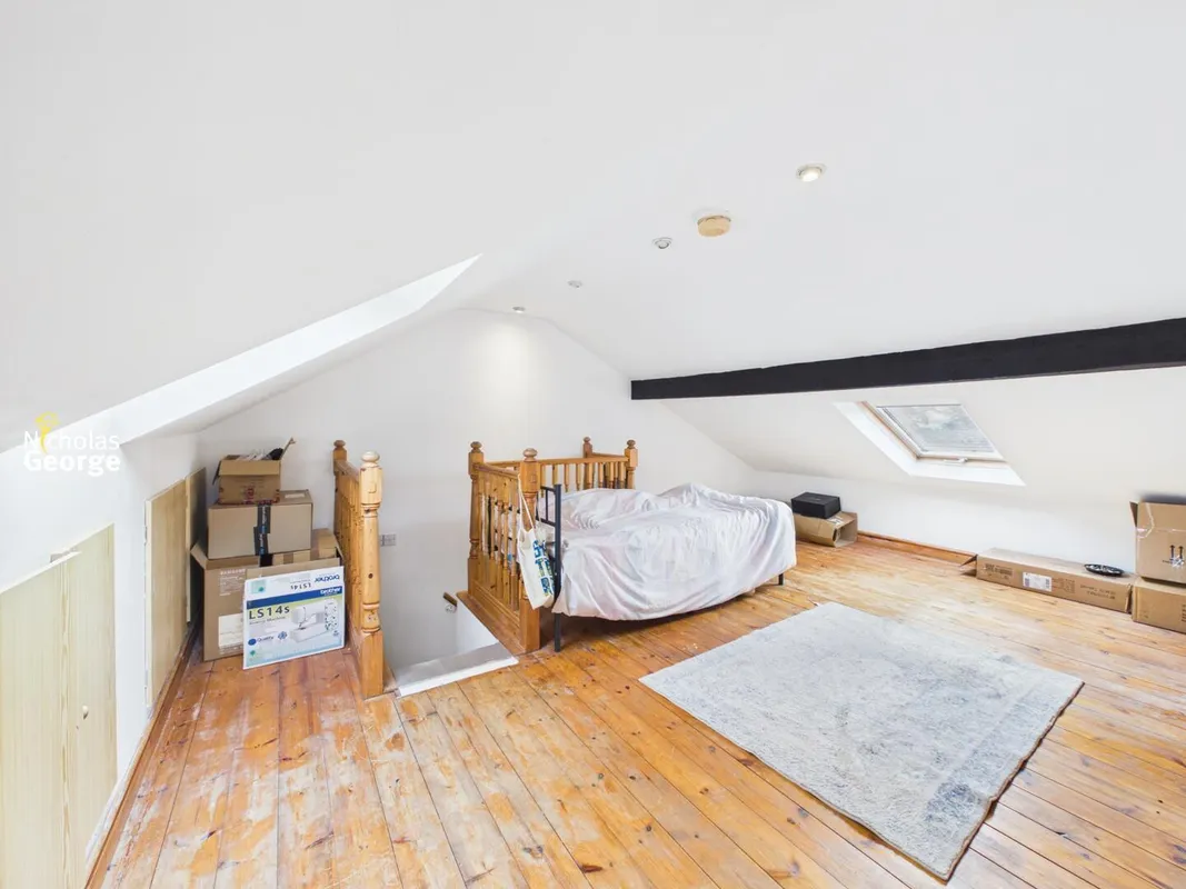 Passey Road, Birmingham, B13 9NR