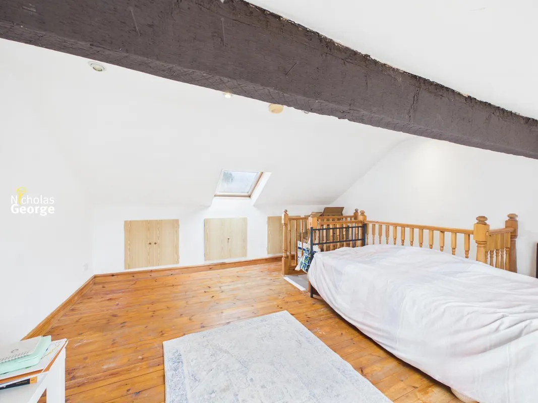 Passey Road, Birmingham, B13 9NR