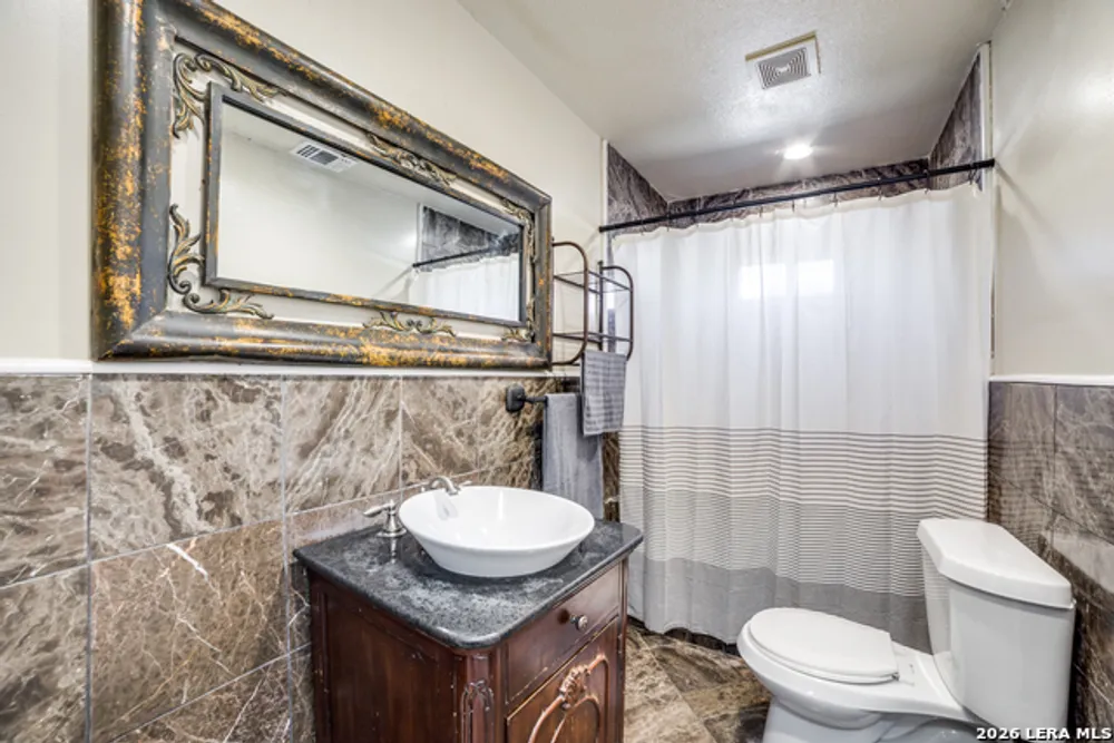 806 Ceralvo St, San Antonio, TX 78207