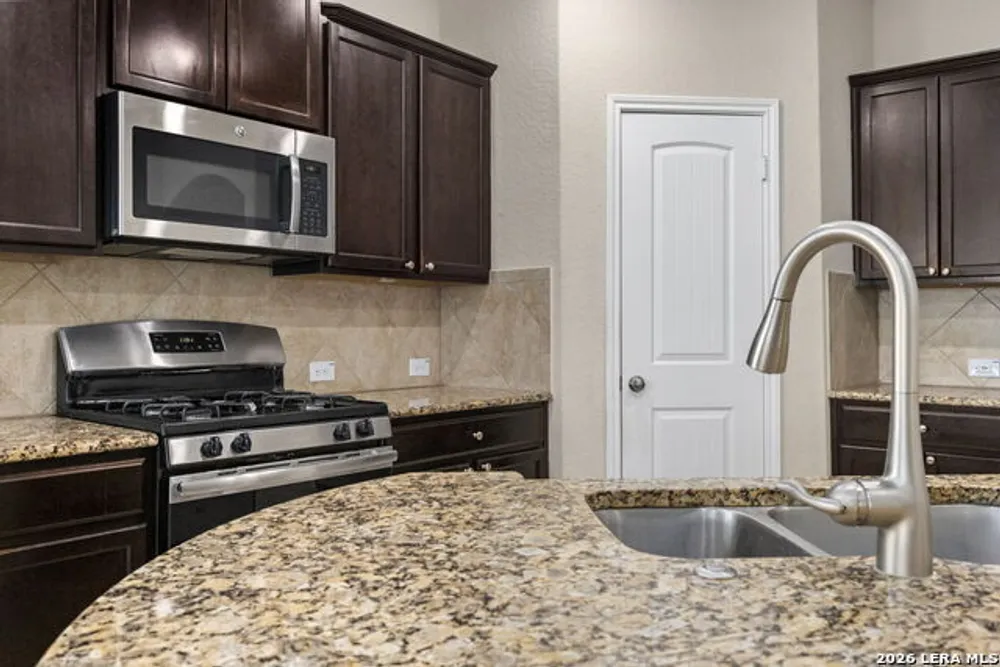 13836 Bellows Path, San Antonio, TX 78253
