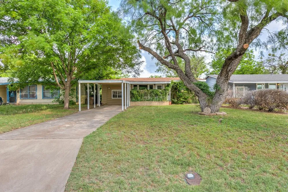 2518 W Harris Ave, San Angelo, TX 76901