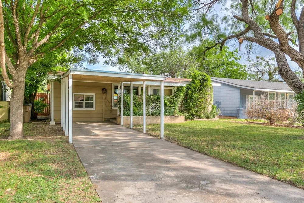 2518 W Harris Ave, San Angelo, TX 76901