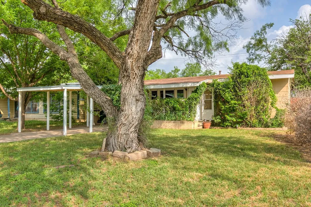 2518 W Harris Ave, San Angelo, TX 76901