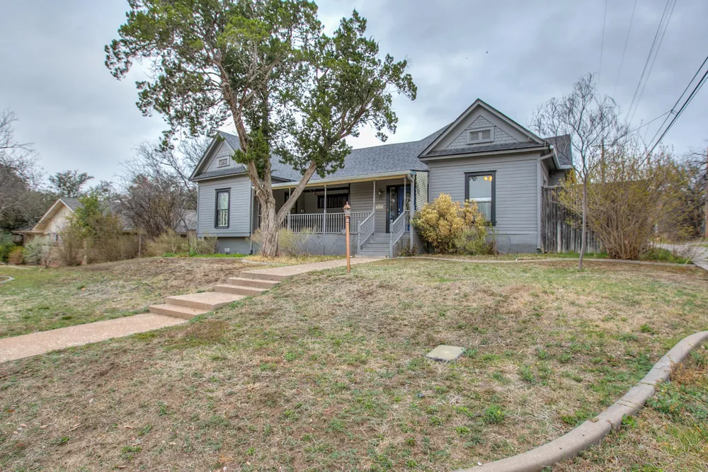 812 W Highland Blvd, San Angelo, TX 76903