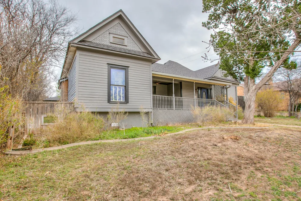812 W Highland Blvd, San Angelo, TX 76903
