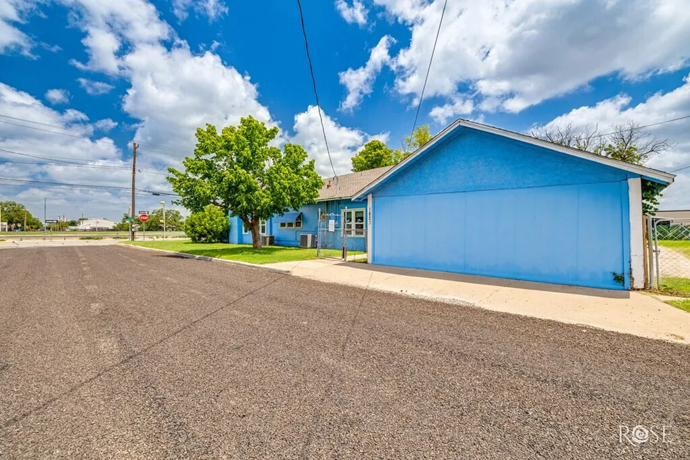 1823 Freeland Ave, San Angelo, TX 76901