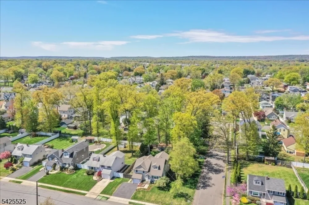 346 Retford Ave, Cranford, NJ 07016