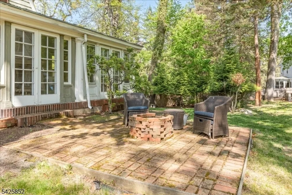 754 Dixie Ln, Plainfield, NJ 07062