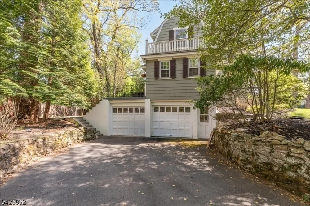 754 Dixie Ln, Plainfield, NJ 07062