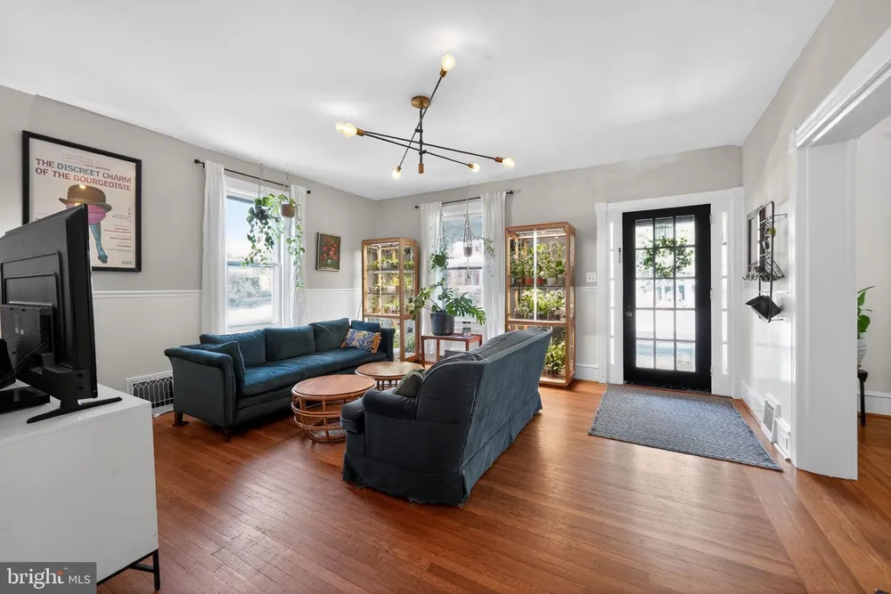 716 Park Ave, Collingswood, NJ 08108