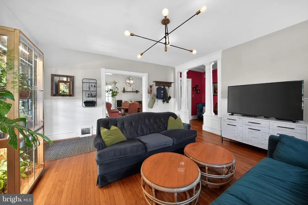 716 Park Ave, Collingswood, NJ 08108