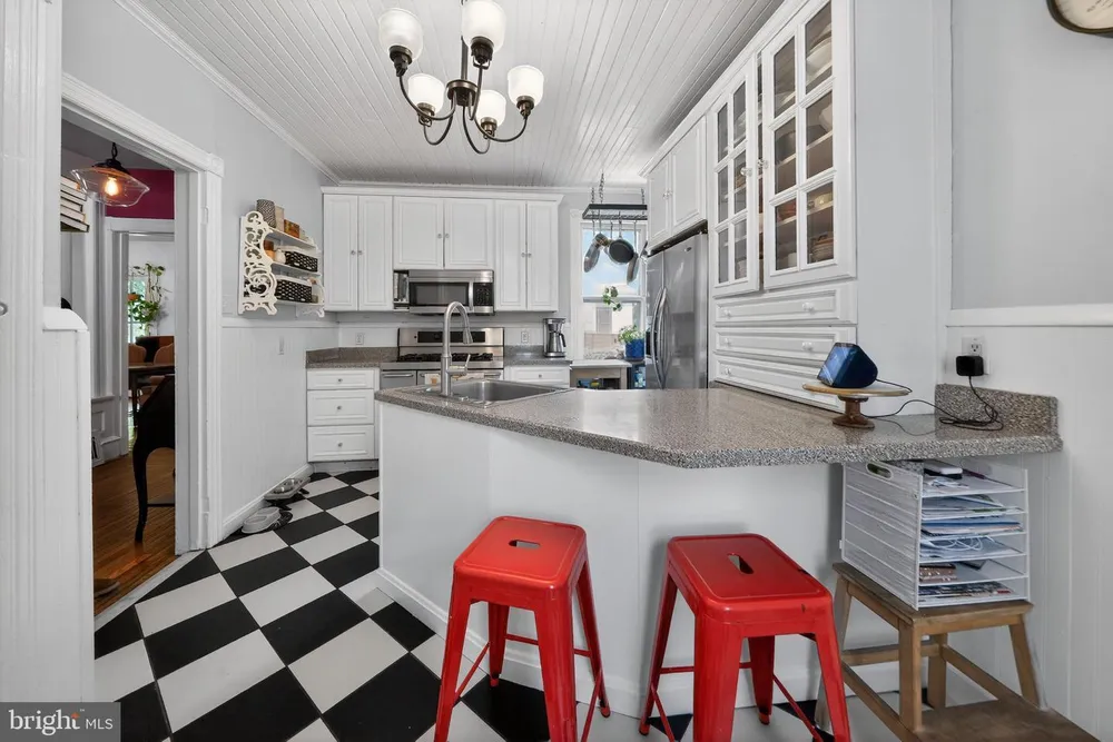 716 Park Ave, Collingswood, NJ 08108