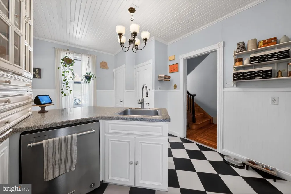 716 Park Ave, Collingswood, NJ 08108