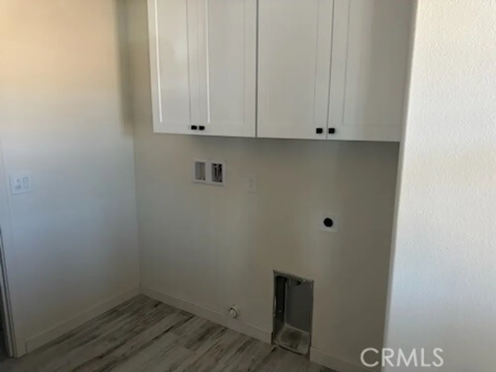 15009 Temecula Rd, Apple Valley, CA 92307