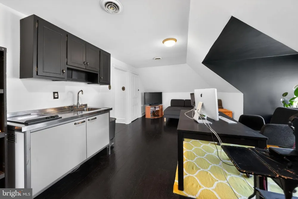 716 Park Ave, Collingswood, NJ 08108
