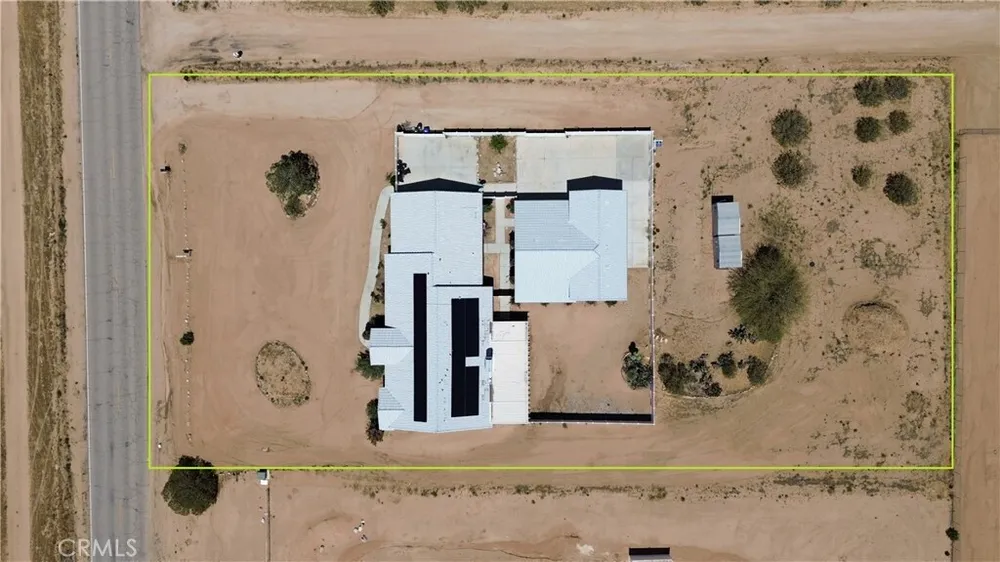 17389 Central Rd, Apple Valley, CA 92307