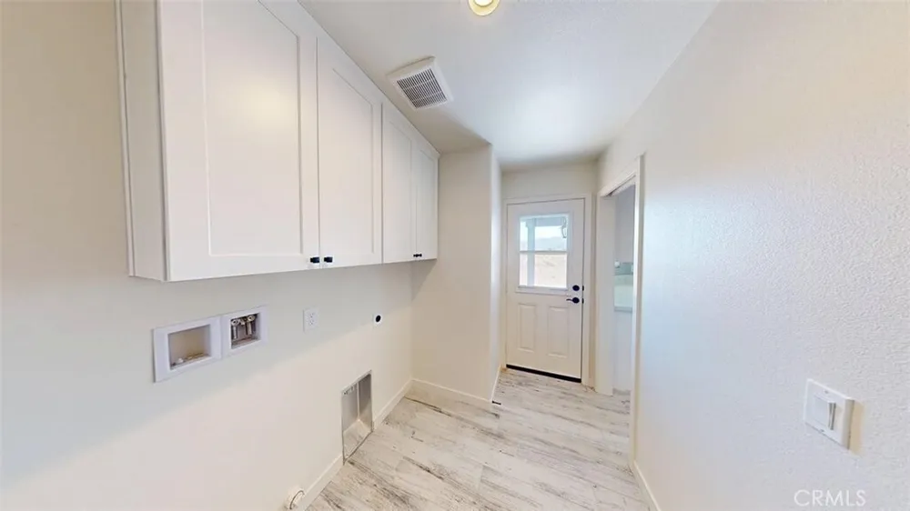 15009 Temecula Rd, Apple Valley, CA 92307