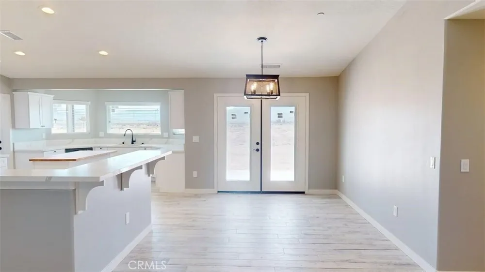 15009 Temecula Rd, Apple Valley, CA 92307